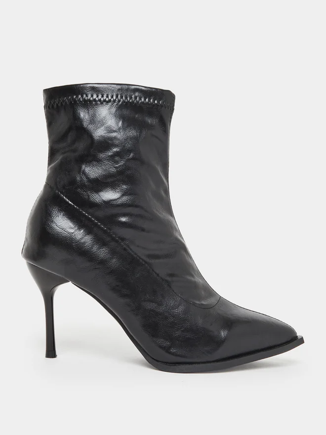 ستايلي Styli Women Black Leather Ankle Boots
